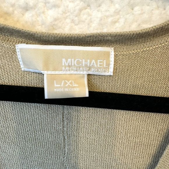 MICHAEL‎ Michael Kors Sweater Vest L XL Beige Oversized Button Up Lightweight - Picture 4 of 9